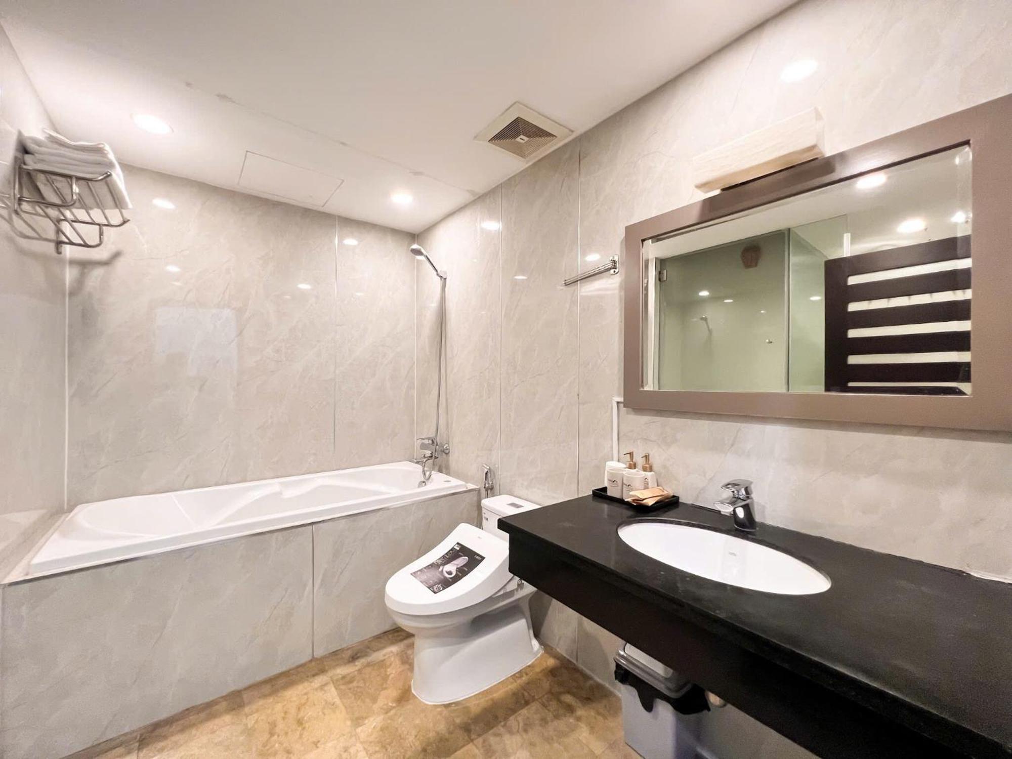 Aparthotel Nine Housing Kim Ma Hanoi Esterno foto